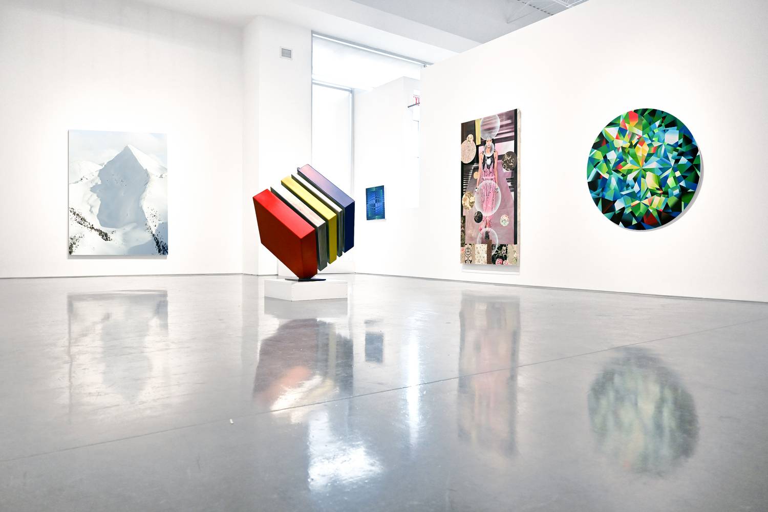 11,104 Days: From Artists to Zenith | Group Exhibition 4